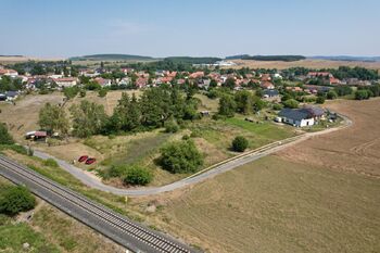 Prodej pozemku 1268 m², Vroutek