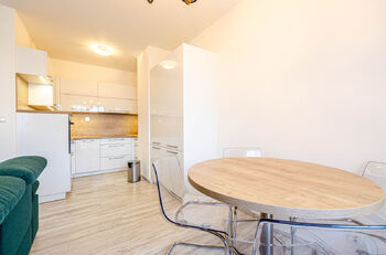 Pronájem bytu 2+kk v osobním vlastnictví 46 m², Praha 10 - Záběhlice