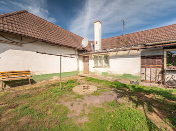 Prodej domu 212 m², Krhovice
