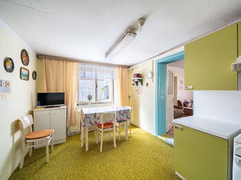 Prodej domu 212 m², Krhovice