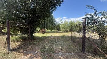 Prodej pozemku 2801 m², Břeclav