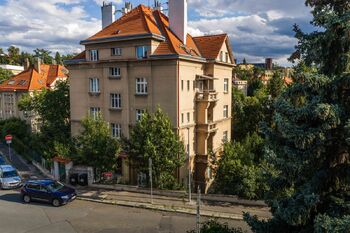 Prodej bytu 2+kk v osobním vlastnictví 51 m², Praha 8 - Libeň