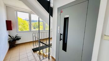 Pronájem bytu 3+1 v osobním vlastnictví 55 m², Praha 4 - Podolí
