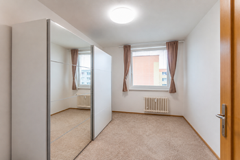 Ložnice - Pronájem bytu 3+1 v osobním vlastnictví 72 m², Praha 5 - Hlubočepy