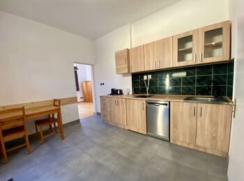 Pronájem bytu 1+1 v osobním vlastnictví 37 m², Černošice