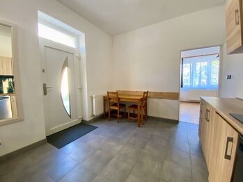 Pronájem bytu 1+1 v osobním vlastnictví 37 m², Černošice