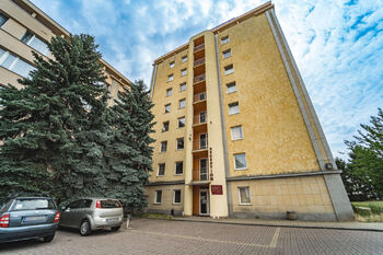 Pronájem bytu 1+kk v osobním vlastnictví 1225 m², Praha 4 - Chodov