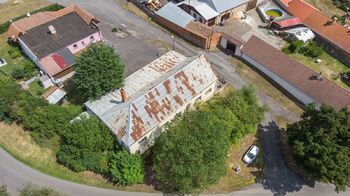 Prodej nájemního (činžovního) domu 650 m², Bor