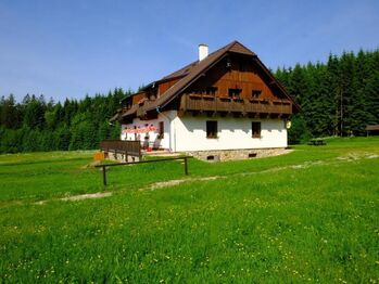 Pronájem ubytovacího zařízení 588 m², Nové Hutě