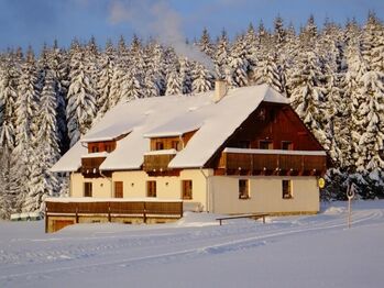 Pronájem ubytovacího zařízení 588 m², Nové Hutě