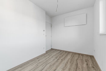 Prodej bytu 4+kk v osobním vlastnictví 80 m², Vochov