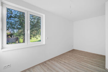 Prodej bytu 4+kk v osobním vlastnictví 80 m², Vochov