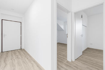 Prodej bytu 4+kk v osobním vlastnictví 80 m², Vochov