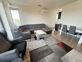Prodej bytu 3+kk v osobním vlastnictví 73 m², Chrudim