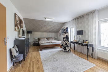 Prodej domu 215 m², Mnichovice