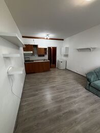 Pronájem bytu 1+kk v osobním vlastnictví 28 m², Zlín