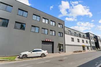Prodej bytu 1+kk v osobním vlastnictví 29 m², Praha 10 - Pitkovice