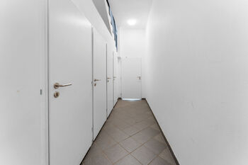 Prodej bytu 1+kk v osobním vlastnictví 29 m², Praha 10 - Pitkovice