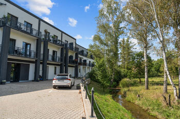 Prodej bytu 1+kk v osobním vlastnictví 29 m², Praha 10 - Pitkovice