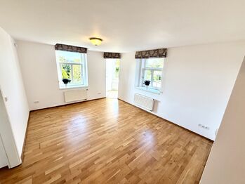 Pronájem bytu 2+1 v osobním vlastnictví 61 m², Všenory