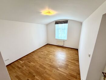 Pronájem bytu 2+1 v osobním vlastnictví 61 m², Všenory