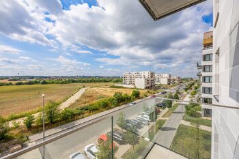Balkon - Prodej bytu 1+kk v družstevním vlastnictví 54 m², Praha 10 - Dolní Měcholupy