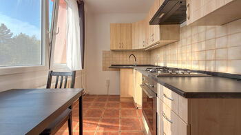 Prodej bytu 1+1 v osobním vlastnictví 34 m², Hradec Králové