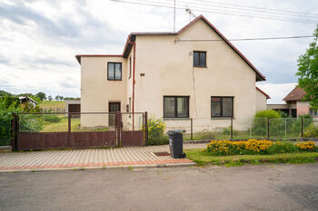 Prodej domu 120 m², Brloh