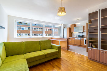Pronájem bytu 3+kk v osobním vlastnictví 63 m², Praha 8 - Troja