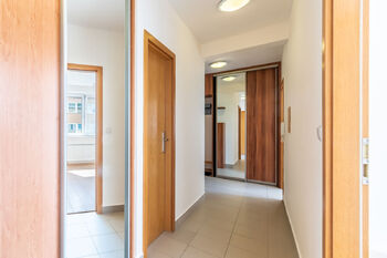 Pronájem bytu 3+kk v osobním vlastnictví 63 m², Praha 8 - Troja