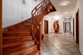 Prodej domu 325 m², Děpoltovice