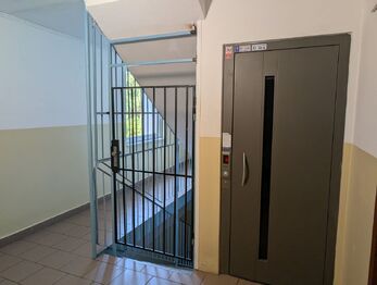 Prodej bytu 2+kk v osobním vlastnictví 48 m², Ústí nad Labem