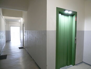 Prodej bytu 4+kk v osobním vlastnictví 73 m², Praha 4 - Braník