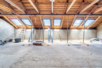 Prodej bytu 4+kk v osobním vlastnictví 112 m², Dobříš