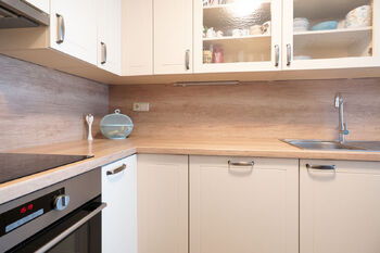 Prodej bytu 3+kk v osobním vlastnictví 62 m², Praha 4 - Chodov