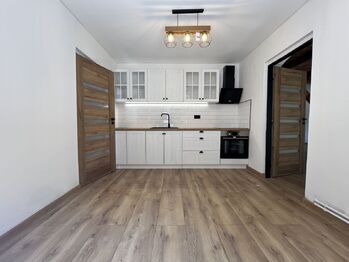 Prodej domu 120 m², Hrob