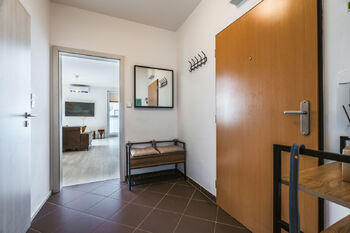 CHODBA - Pronájem bytu 3+kk v osobním vlastnictví 68 m², Praha 9 - Střížkov
