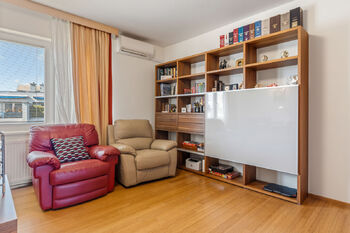 Prodej bytu 3+kk v osobním vlastnictví 273 m², Praha 5 - Stodůlky
