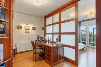 Prodej bytu 3+kk v osobním vlastnictví 273 m², Praha 5 - Stodůlky