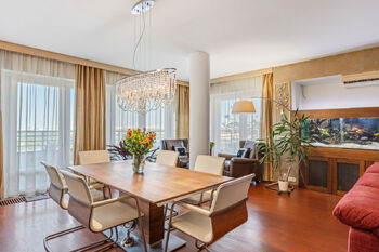 Prodej bytu 3+kk v osobním vlastnictví 273 m², Praha 5 - Stodůlky