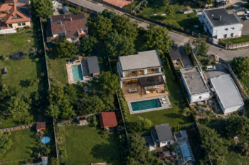 Prodej pozemku 1063 m², Chýně