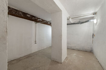 Prodej ubytovacího zařízení 802 m², Řeka