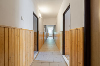 Prodej ubytovacího zařízení 802 m², Řeka