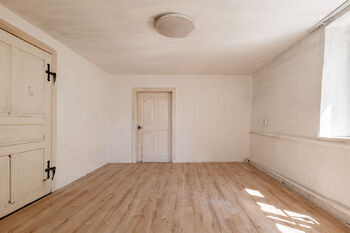 Prodej zemědělského objektu 757 m², Dolní Bukovsko