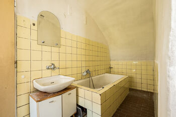 Prodej zemědělského objektu 757 m², Dolní Bukovsko