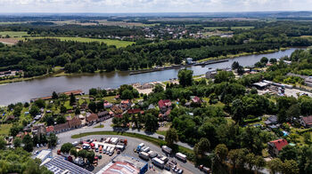 Prodej pozemku 990 m², Týnec nad Labem