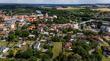 Prodej pozemku 990 m², Týnec nad Labem