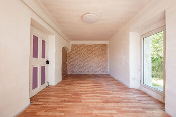 Prodej domu 90 m², Dolní Bukovsko