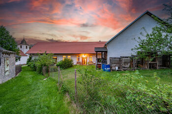Prodej domu 231 m², Popovice