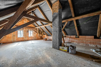 Prodej domu 231 m², Popovice